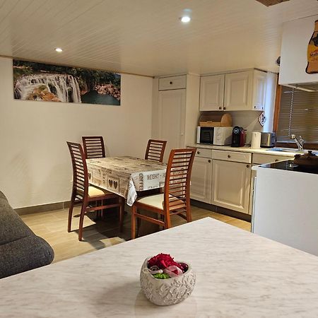 Joli Appartement Au Coeur Du Village Orsieres Bagian luar foto